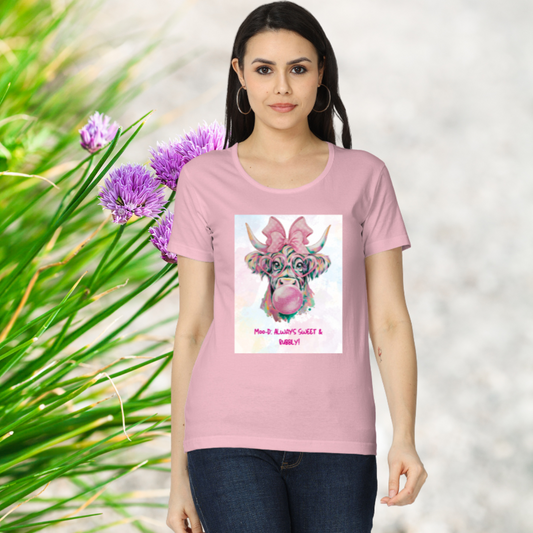 Moo-D Pink Cow Graphic Women’s T-Shirt – Fun & Bubbly Style